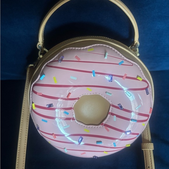 NWOT Kate Spade Coffee Break 3D Donut Crossbody - Picture 3 of 5